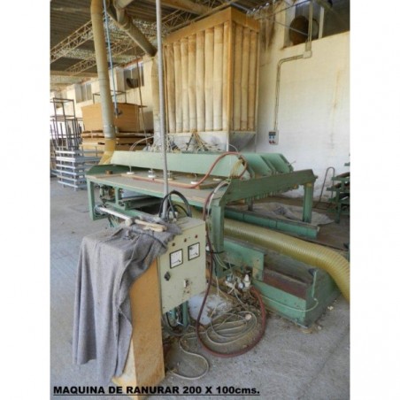 Máquina de ranurar de 200 x 100 cms