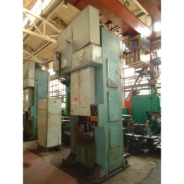 Strojarne Piesok LK160