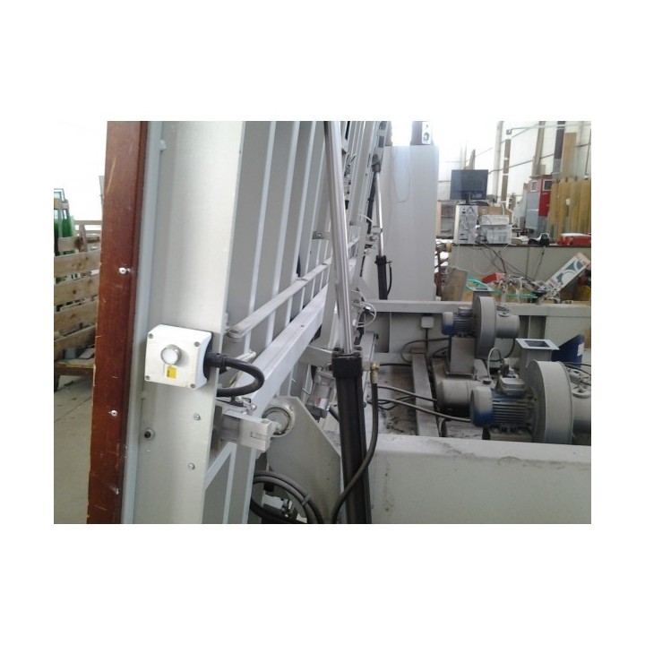 BOTTERO 331BKM-R TABLE GLASS CUTTING.AUTOMATIC CUTTING LINES.