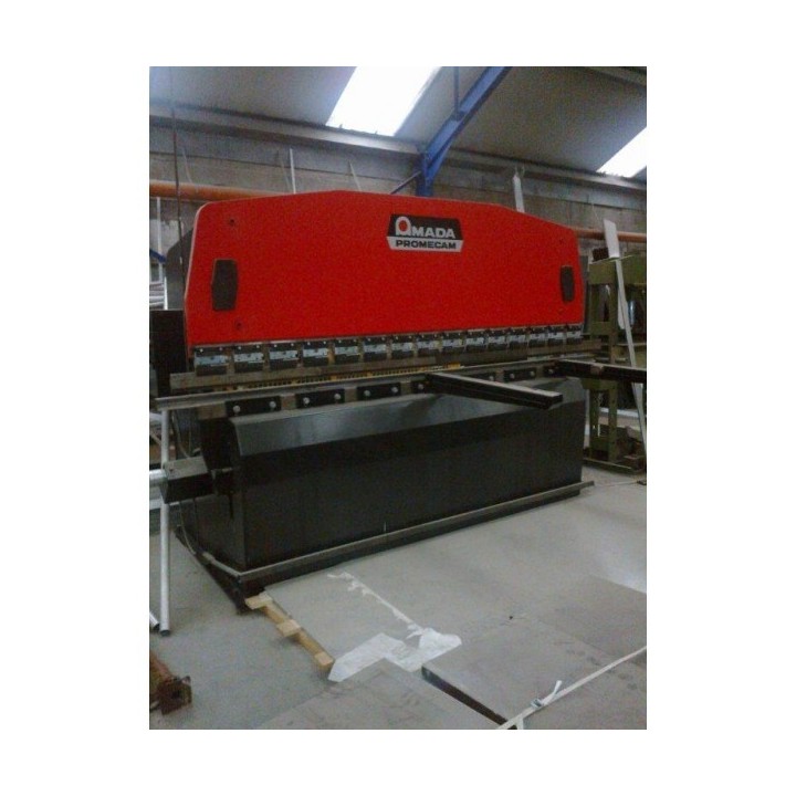 AMADA PROMECAM 3,000 x 100 TM  