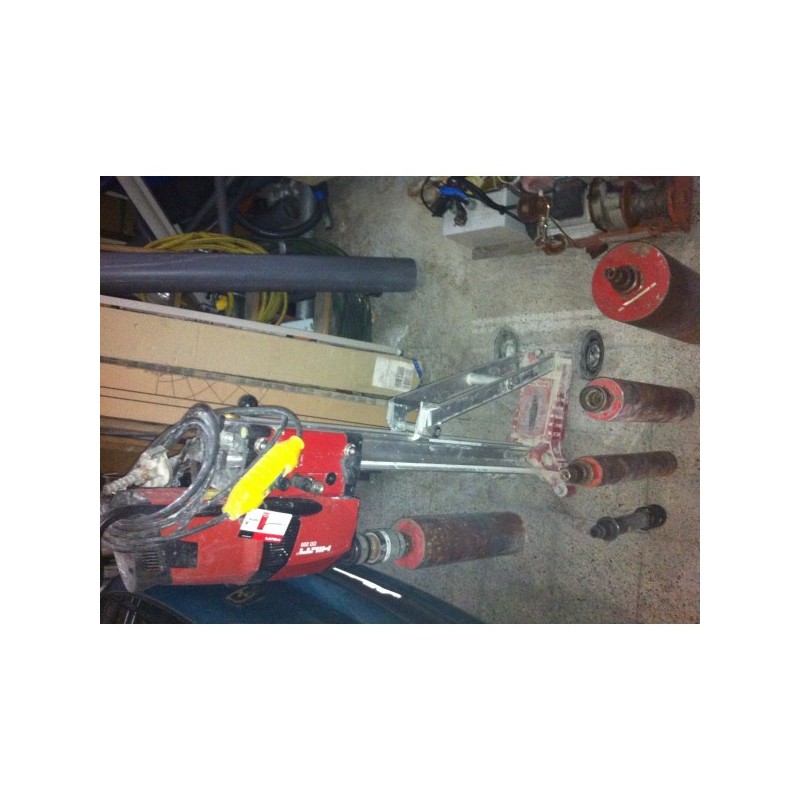 Rock drill hilti DD200