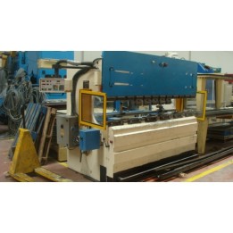 Plegadora Mebusa 65 tn x 2500 mm