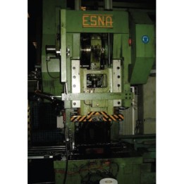 Press Esna 125 tn