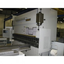 Plieuse Mebusa 170 tn, CNC - Plieuses