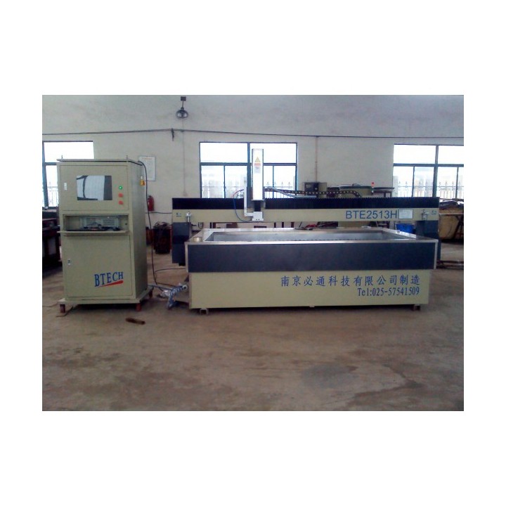 WC5WA2513H CNC water jet cutting