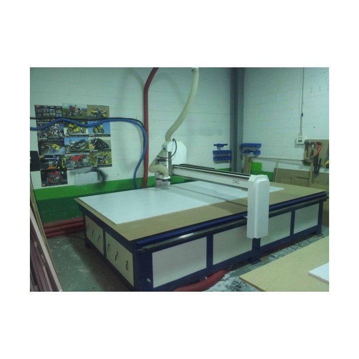 3000 X 2000 mm CNC cutting machine