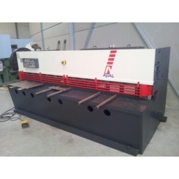 Ajial Cizalla hidraulica 3x10