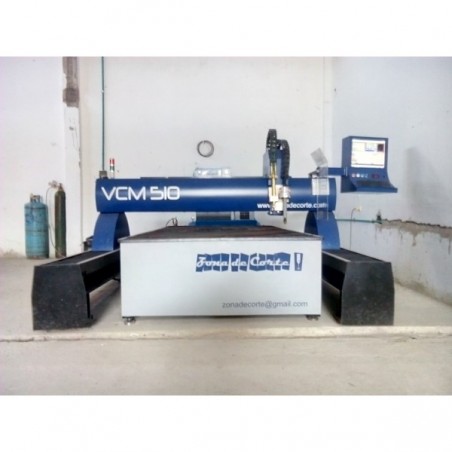 Aquí tienes la traducción:

**Tall CNC de plasma i oxitall**