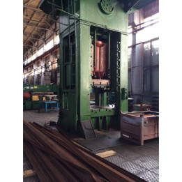 Prensa recortadora VORONEZH K 2538 630t