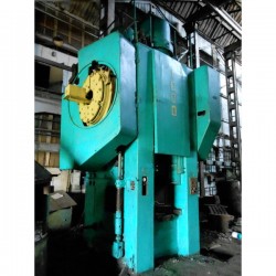 Prentsa forja Voronezh K8540 1000t - Prentsa anitzak