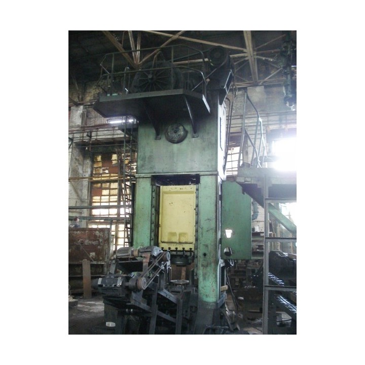 Prensa recortadora VORONEZH K9536 400t