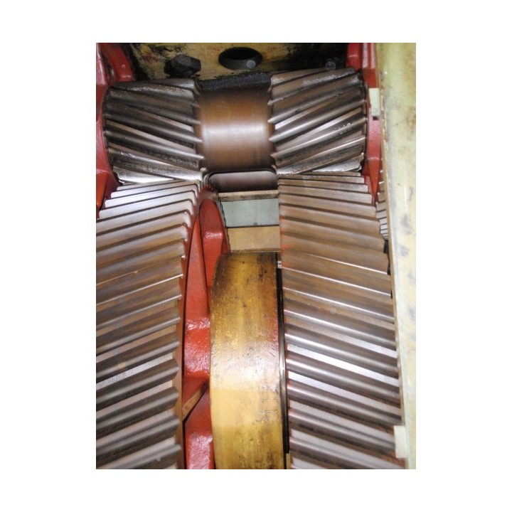 Prensa troqueladora BARNAUL K0944 2500t