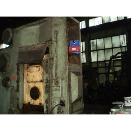 Prensa troqueladora KB 8336 400t Pinsk