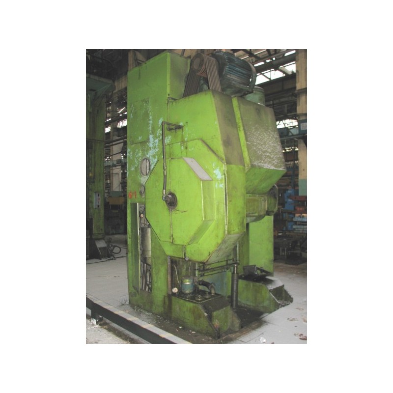 Prensa troqueladora Barnaul K8340 1000t