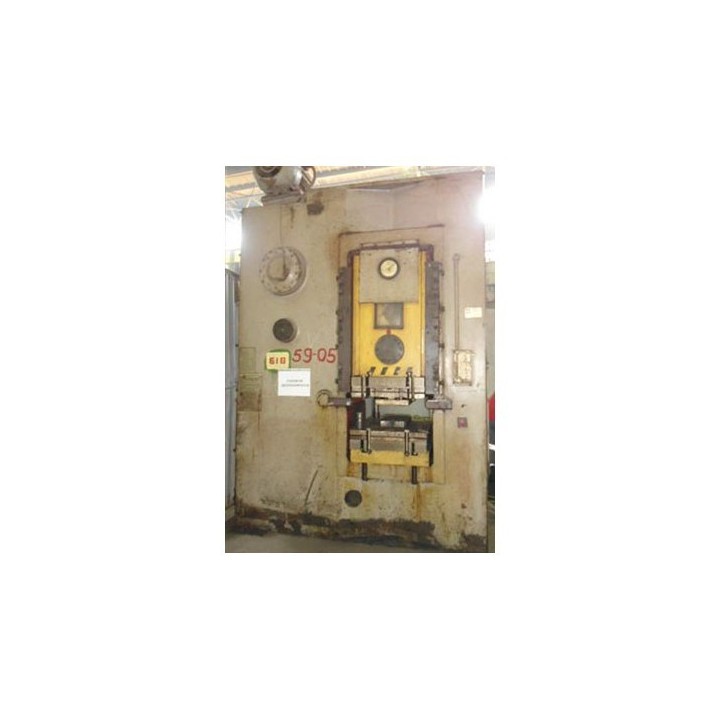 Prensa troqueladora KB 8338 630t  BARNAUL