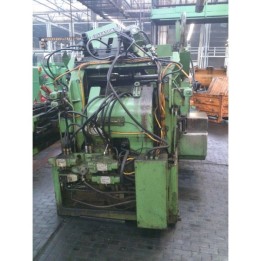 Fresadora de engranajes GLEASON 607 606