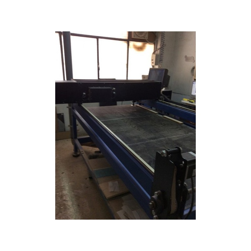 MAQUINA CORTE LASER