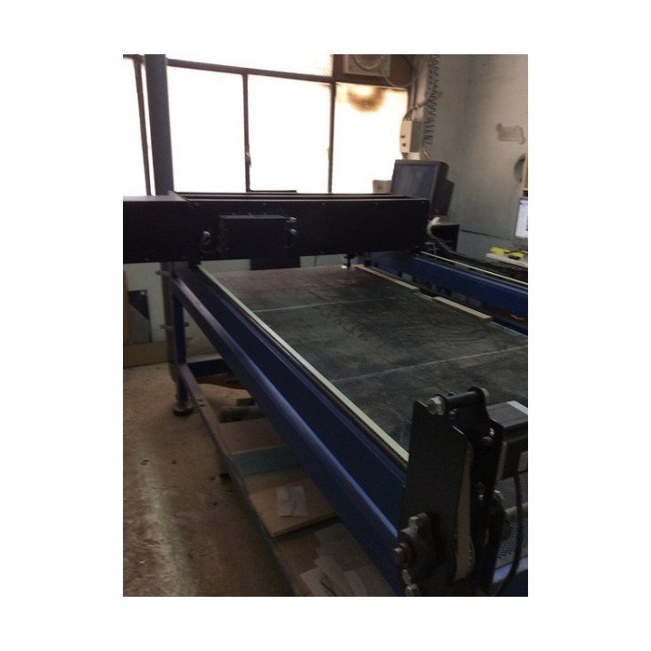 MAQUINA CORTE LASER