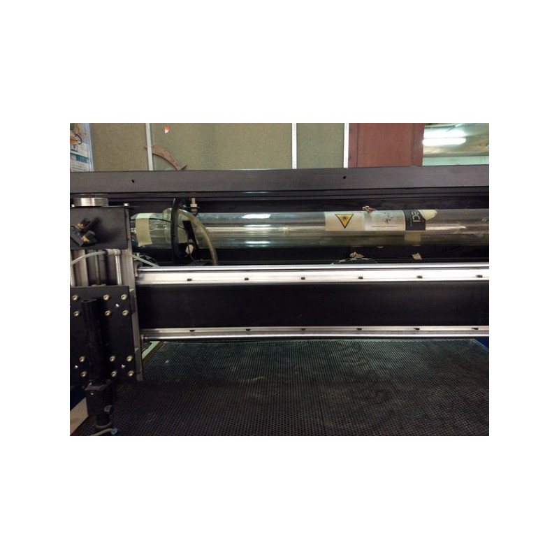 MAQUINA CORTE LASER