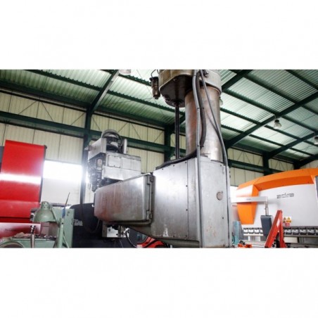 Trapano radiale russo 2M55
