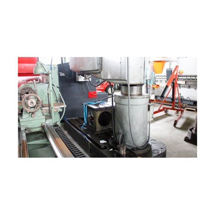 Radial Drilling Machine Russian 2M55