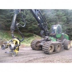 John Deere John Deere 1270E - Maquinària forestal