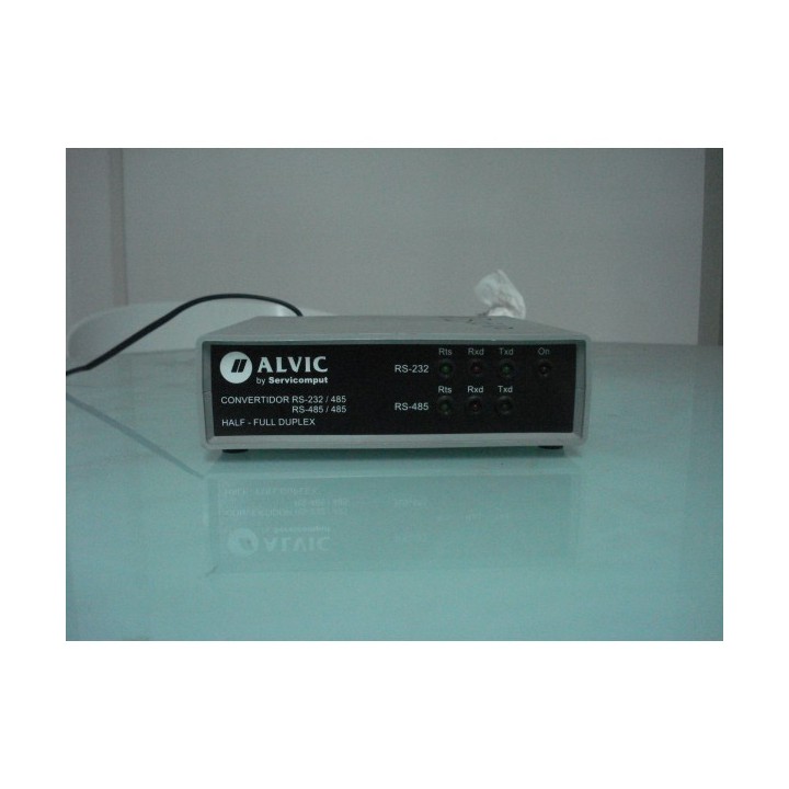 SURTIDOR CON BOMBA Y CUADRO ELECTRICO