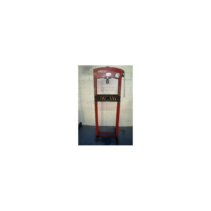 PRENSA HIDRAULICA MANUAL, MARCA:MEGA, MODELO:KCK-15A, TON:15.