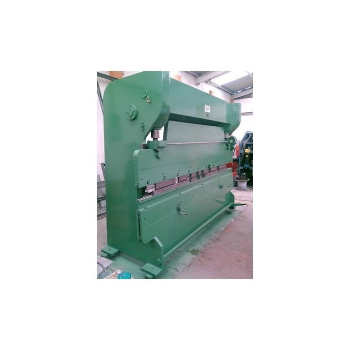 DOBLADORA CHICAGO 80 Ton