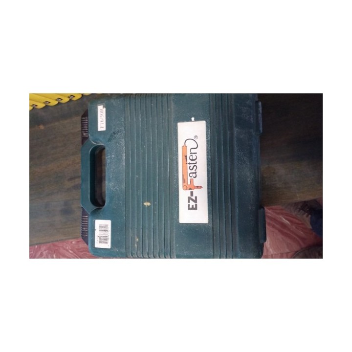 CLAVADORA F 16/50 R
