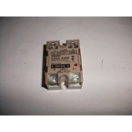 x4 RELÉS DE ESTADO SÓLIDO MONTADO EN PANEL OMRON G3NA