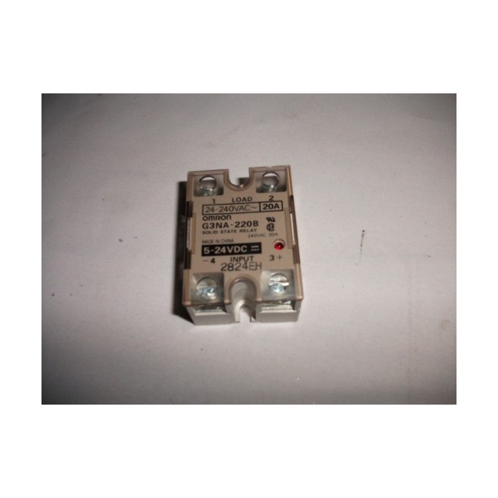 x4 RELÉS DE ESTADO SÓLIDO MONTADO EN PANEL OMRON G3NA