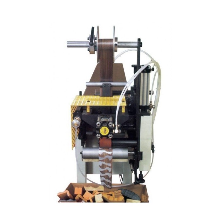 Máquina estampadora en caliente de testas de molduras marca BIKAIN Mod. ECR 2