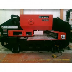 Amada Pega 345 - Punxonadores