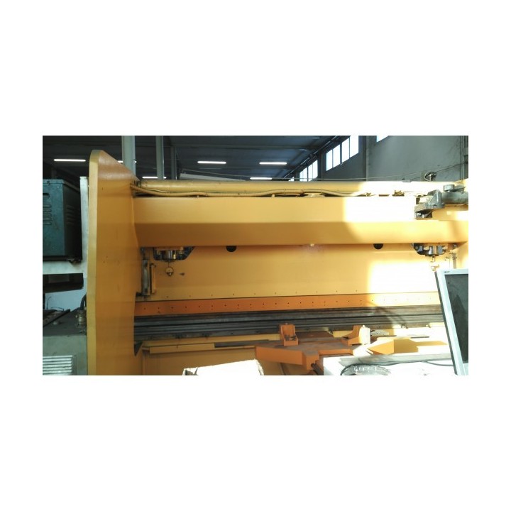 Plegadora AJIAL CNC 3200P