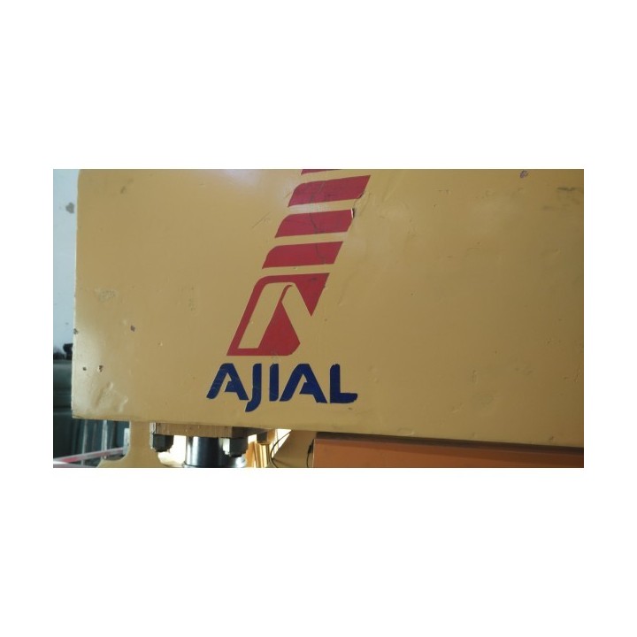 Plegadora AJIAL CNC 3200P