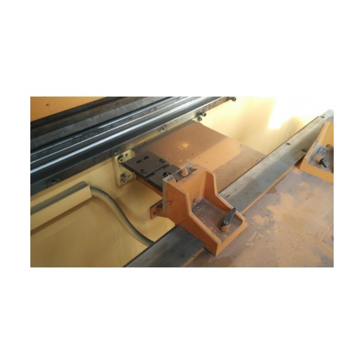 Plegadora AJIAL CNC 3200P