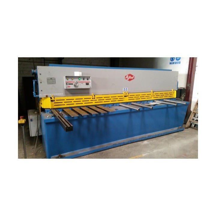 CIZALLA AJIAL 3000MM. X 10MM.