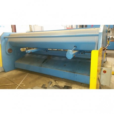 CISAILLE AJIAL 3000MM X 10MM.