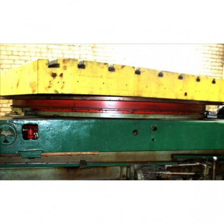 Mesa rotativa de 80 toneladas.