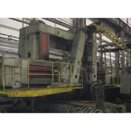 Vertical Lathe 4. 100 x 2. 050 mm