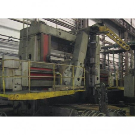 Vertical Lathe 4. 100 x 2. 050 mm
