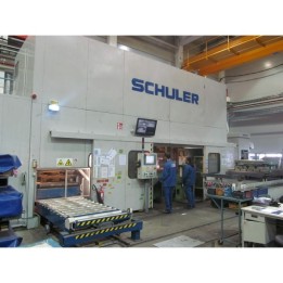 Schuler SP 250