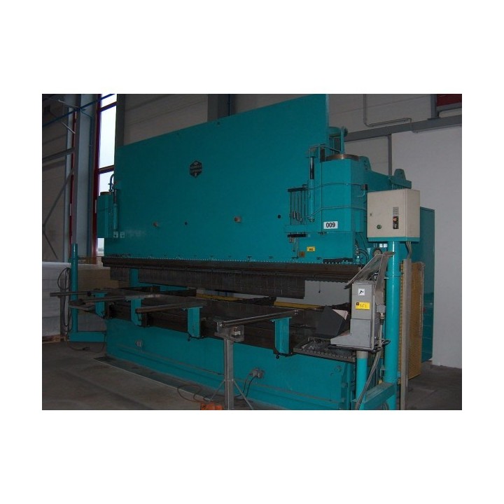 Hammerle 175 ton x 4600 press brake