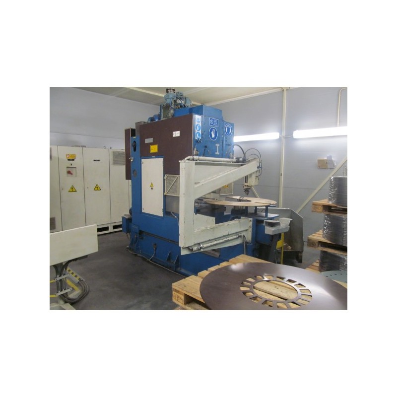 Schuler N16N Notching press