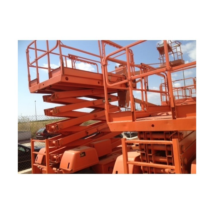 TIJERA ELÉCTRICAS, 3969 E, 14 M. JLG