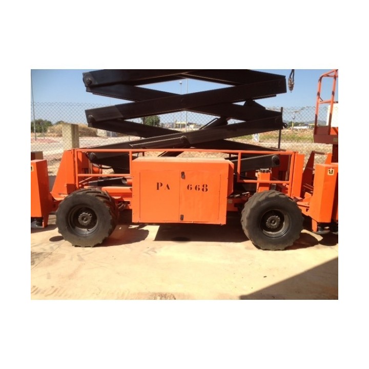 TIJERA DIESEL, 33 RTS (4X4X4), 12 M. JLG