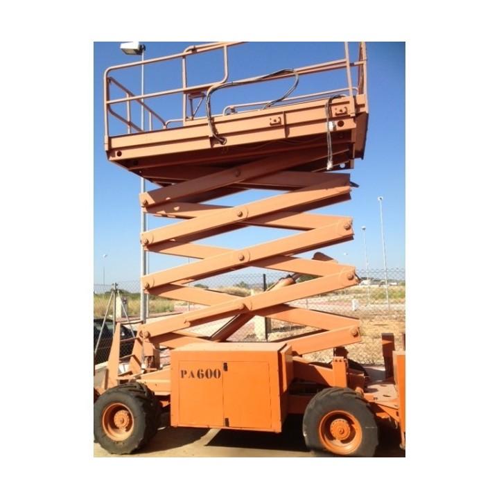TIJERA DIESEL 40 RTS, 14 M. JLG