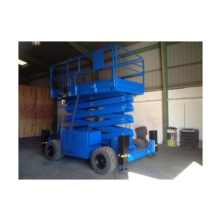 TIJERA DIESEL 40 RTS, 14 M. JLG