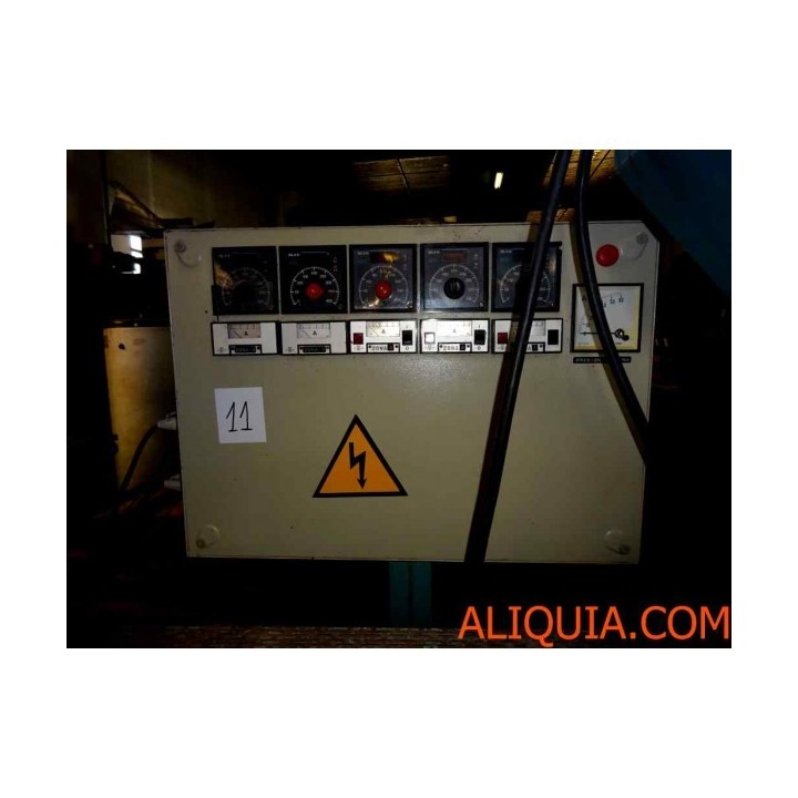 EXTRUSORA DE PLÁSTICO VOLCAN